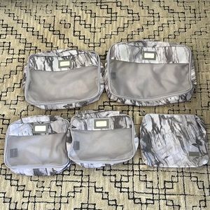Set of 5 Calpak Marble Packing Cubes